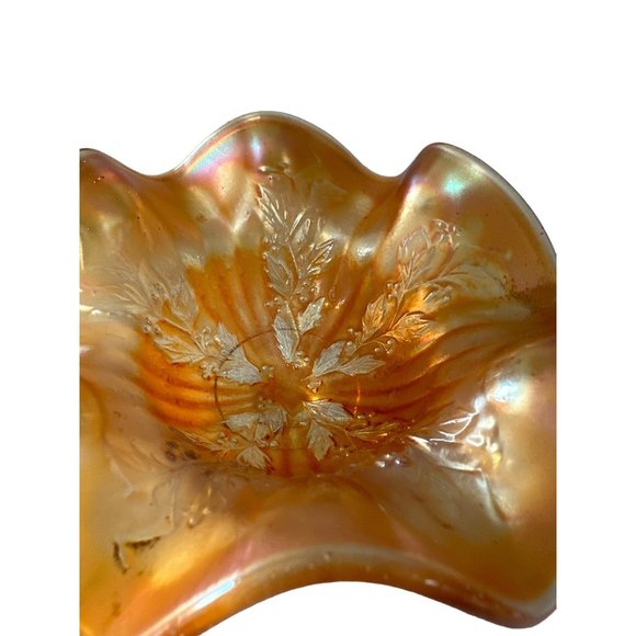 Vintage Fenton Marigold Holly and Berry 4” set of 2?compotes - Picture 4 of 8